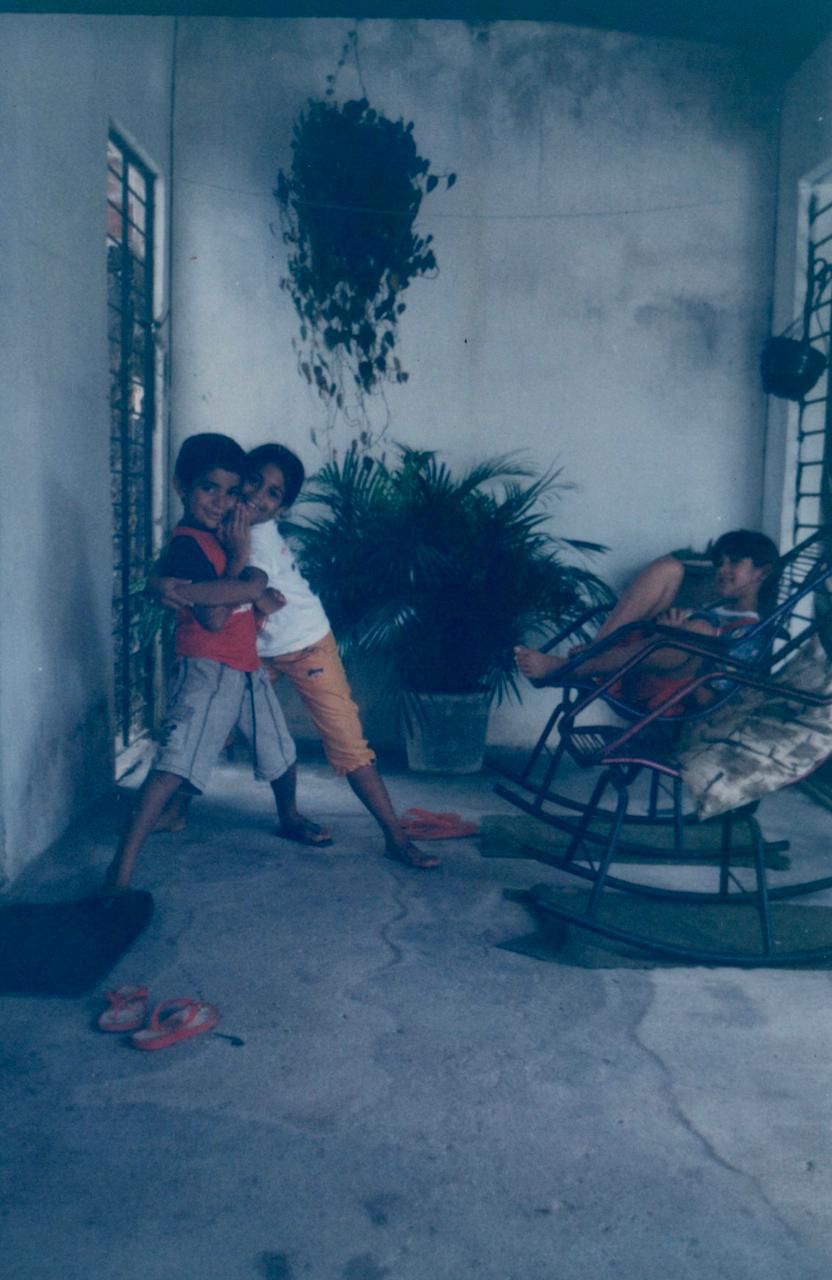 quintal, irmãos e travessuras